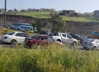 تصادم 5 مركبات على طريق إربد عمان