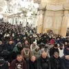الآلاف يؤدون صلاة الفجر العظيم في المسجد الأقصى المبارك
