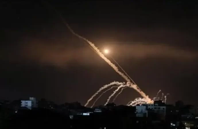 دوي انفجار في غلاف غزة