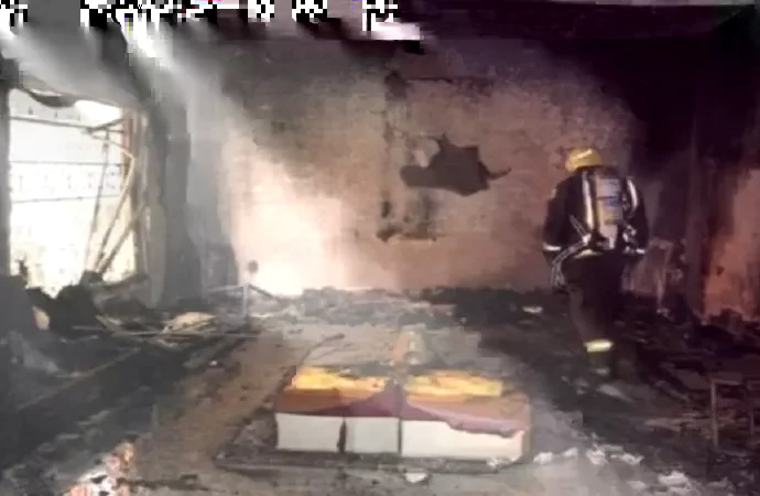 4 وفيات بحريق شقة في عمان 