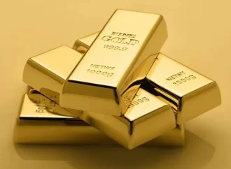الذهب يصعد مع انخفاض الدولار