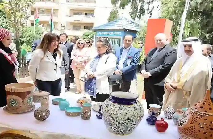 الأميرة سناء عاصم ترعى مهرجان المدينة الدولي