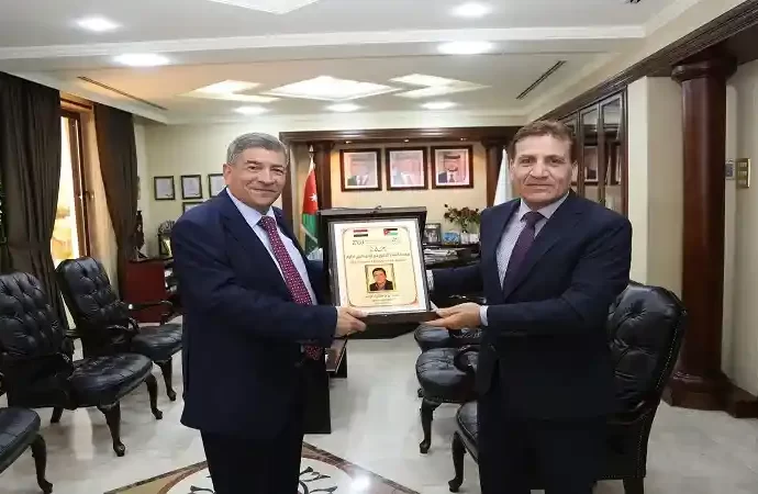 الملحق الثقافي العراقي يزور جامعة الزيتونة الأردنية