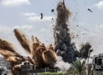 طائرات الاحتلال تدمر برج “فلسطين” وسط غزة…