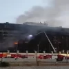 بالفيديو- السيطرة على حريق ضخم في مديرية الأمن بالإسماعيلية… 25 مصاباً ..