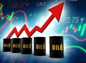 ارتفاع أسعار النفط وسط توقعات بتمديد “أوبك+” قرارات خفض الإنتاج