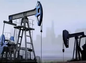 تراجع أسعار النفط مع استمرار مخاوف انخفاض الطلب