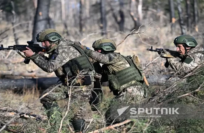مظليون روس يطهرون معقلا للقوات الأوكرانية