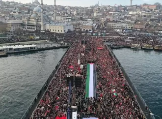 تركيا تنظم مسيرات ضخمة تضامنا مع فلسطين واستنكاراً للعدوان على غزة