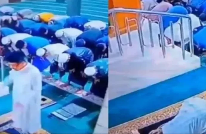 وفاة إمام مسجد وهو ساجد في إندونيسيا.. ورواد السوشيال ميديا: حسن الخاتمة