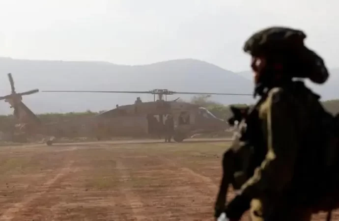 الجيش الاسرائيلي يستولي على 200 مليون شيكل من بنك في غزة