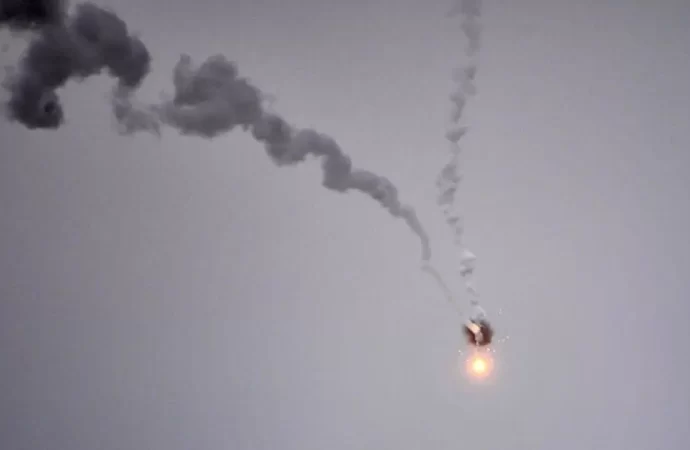 الدفاع الجوي يسقط 7 مسيرات أوكرانية في 3 مقاطعات روسية