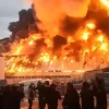 فيديو.. حريق ضخم في فلسطين يُشاهد من الأردن