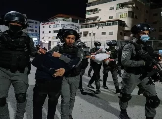 اشتباكات ومواجهات مع الاحتلال خلال حملة دهم واعتقالات في الضفة
