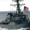 استهداف مدمرتين أمريكيتين في البحر الأحمر