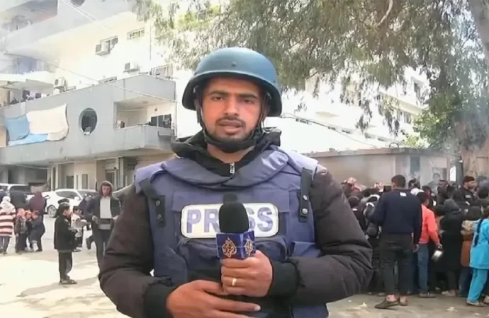 الاحتلال يعتقل مراسل الجزيرة إسماعيل الغول من داخل مجمع الشفاء بغزة