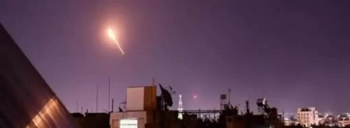 سورية : تعلن صد عدوان إسرائيلي استهدف مواقع الدفاع الجوي في المنطقة الجنوبية