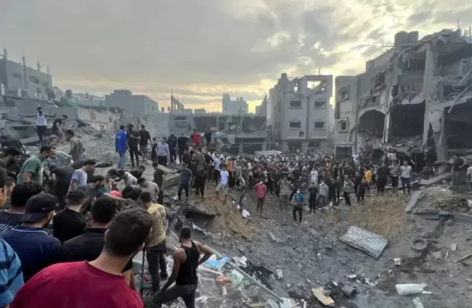 “مدن غزة دمرت أكثر من مدن ألمانيا في الحرب العالمية الثانية”
