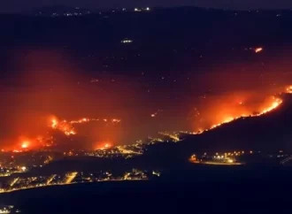 شاهد: شمال إسرائيل يحترق