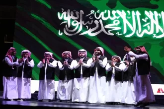 فرقة الفنون الادائية السعودية