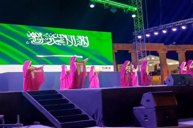 نسيم الشمال تهز مسرح جرش الثقافي