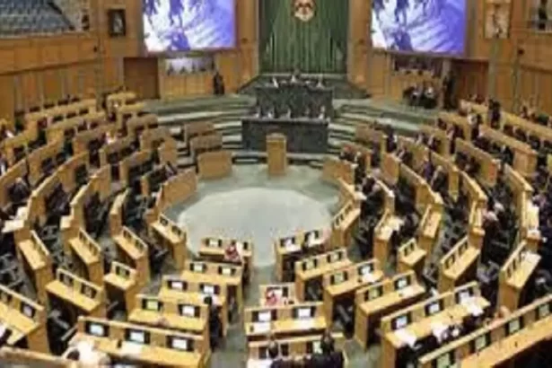 حل مجلس النواب الاثنين المقبل 22 تموز والحكومة باقية