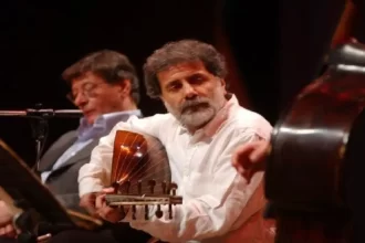 محمود درويش ومارسيل خليفة.. جدارية الشعر والموسيقى