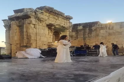 مركز زها الثقافي يفتتح فعالياته في مهرجان جرش 38