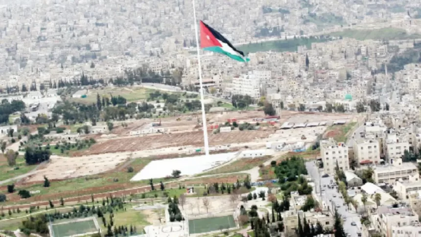 طقس صيفي عادي لمدة يومين ودرجات حرارة مرتفعة نهاية الأسبوع