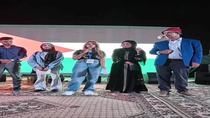 "زعل وخضرة" تتألق في مهرجان جرش في مسرحية "ترند"