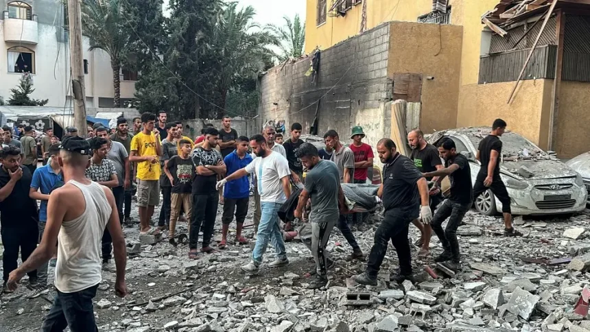 شهداء ومصابون في قصف للاحتلال