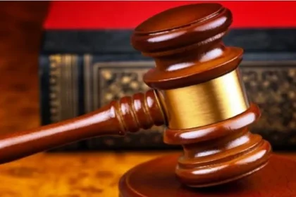 4000 قضية قدح وذم وتشهير....