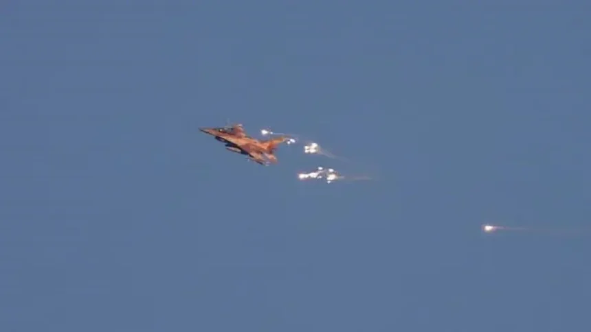 القسام تقصف تل أبيب بعد هجوم حزب الله الواسع على إسرائيل