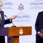 الصفدي لبلينكن: لا شيء يبرر استمرار العدوان الاسرائيلي