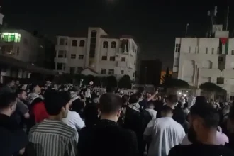 الأردنيين قرب سفارة الاحتلال