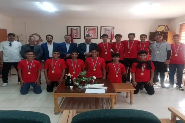 منتخب تربية مادبا لكرة القدم بطل لإقليم الوسط ( أ )