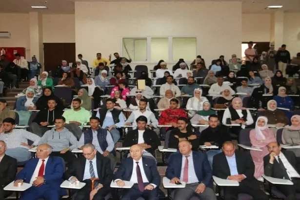 ندوة "ملامح المدرسة التاريخية الأردنية"