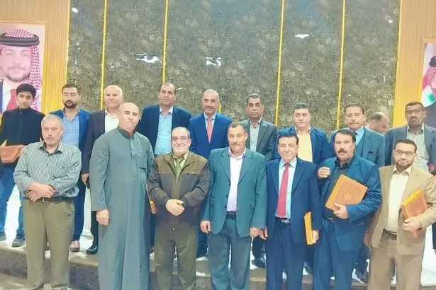 برعاية النائب وصفي حداد منتدى حلاوة الثقافي و التراثي يكرم مجموعة من المعلمين المتقاعدين