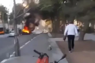 15 شهيدا و16 جريحا نتيجة قصف إسرائيلي ، بعد ظهر الخميس ، استهدف منطقتي المزة وقدسيا بالعاصمة السورية