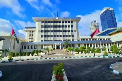 سكجها يكتب : عن هَوَس "النمرة الحمراء"!