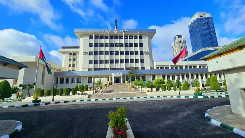 سكجها يكتب : عن هَوَس "النمرة الحمراء"!