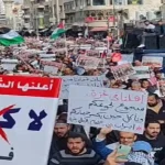آلاف الأردنيين في وسط البلد