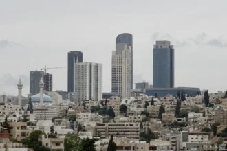 أجواء باردة نسبيًا في معظم المناطق وعدم استقرار جوي يوم الجمعة