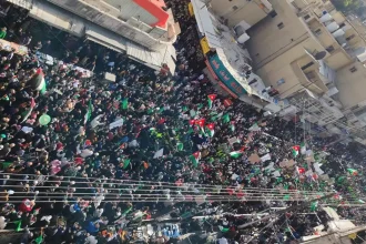 مسيرة حاشدة وسط البلد تحت شعار "الانطلاقة طوفان حتى النصر"