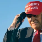 "حملة كندية ساخرة ضد ترامب" : لا تخلع القبعة: كندا "ليست للبيع"