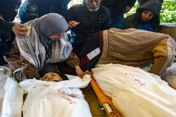 في يومها الـ 454.. أبرز تطورات الإبادة الجماعية الإسرائيلية في غزة