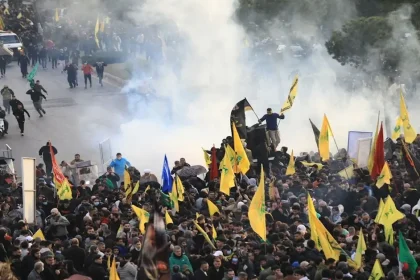 حزب الله يتّهم الجيش بالاعتداء على مُتظاهري طريق المطار