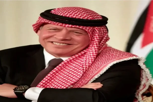 رئيس جامعة مؤتة يشيد بمواقف جلالة الملك الثابتة خلال لقاء إذاعي