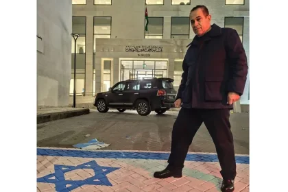 اسرائيل تصدر بيانًا غاضبًا بسبب نائب نقيب المحامين .. ماذا فعل