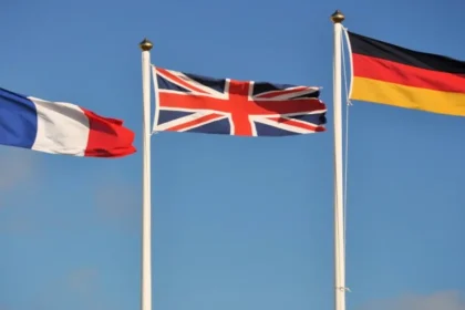 بيان بريطاني فرنسي ألماني: على "إسرائيل" الوفاء بالتزاماتها بشأن دخول المساعدات إلى غزة